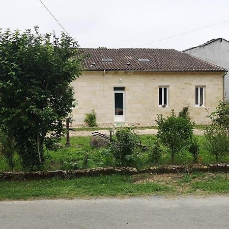 Longere Du Chateau Vieux Mougnac Petit-Palais-et-Cornemps Zewnętrze zdjęcie